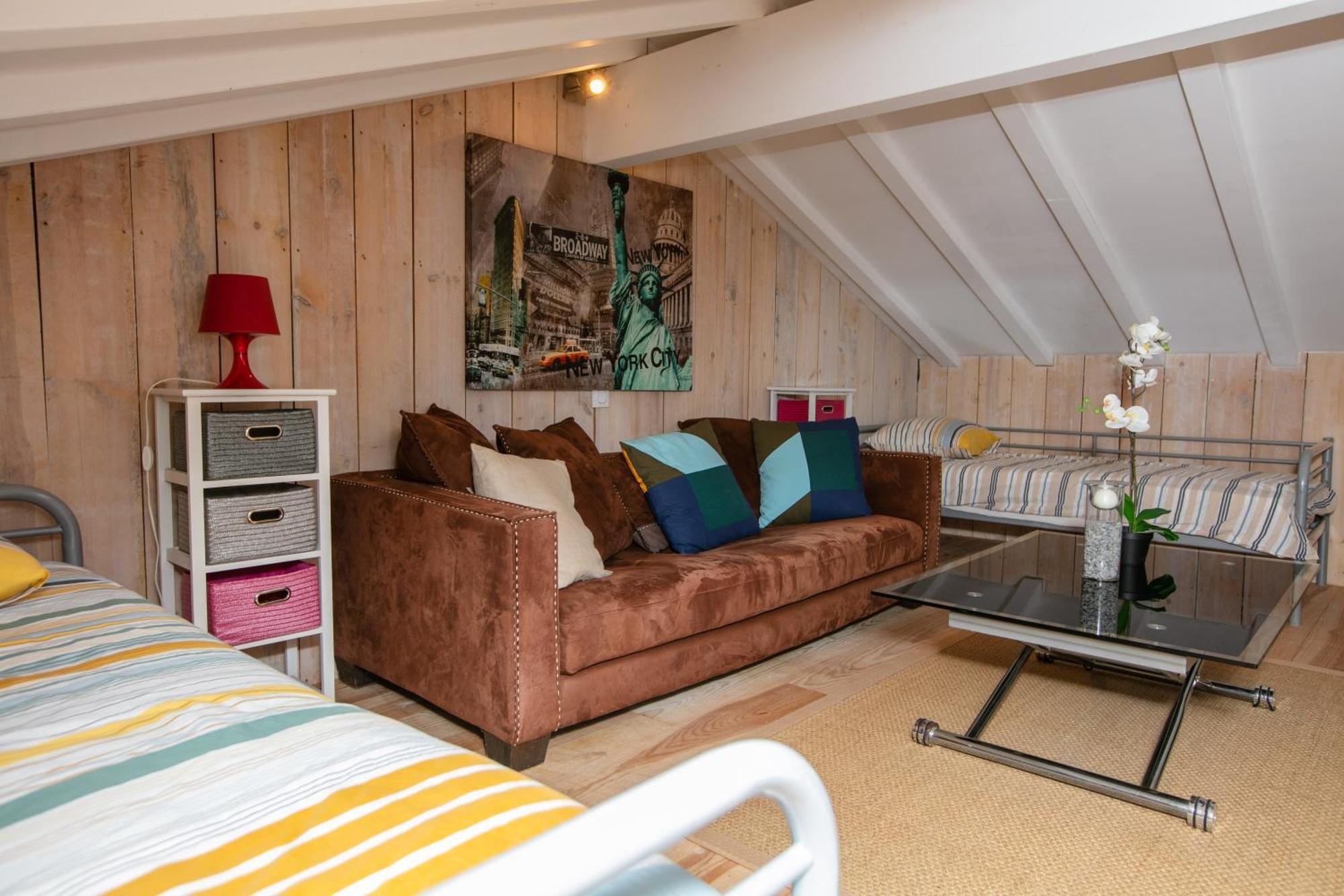 Erreka Txikia Bed & Breakfast Urrugne Room photo